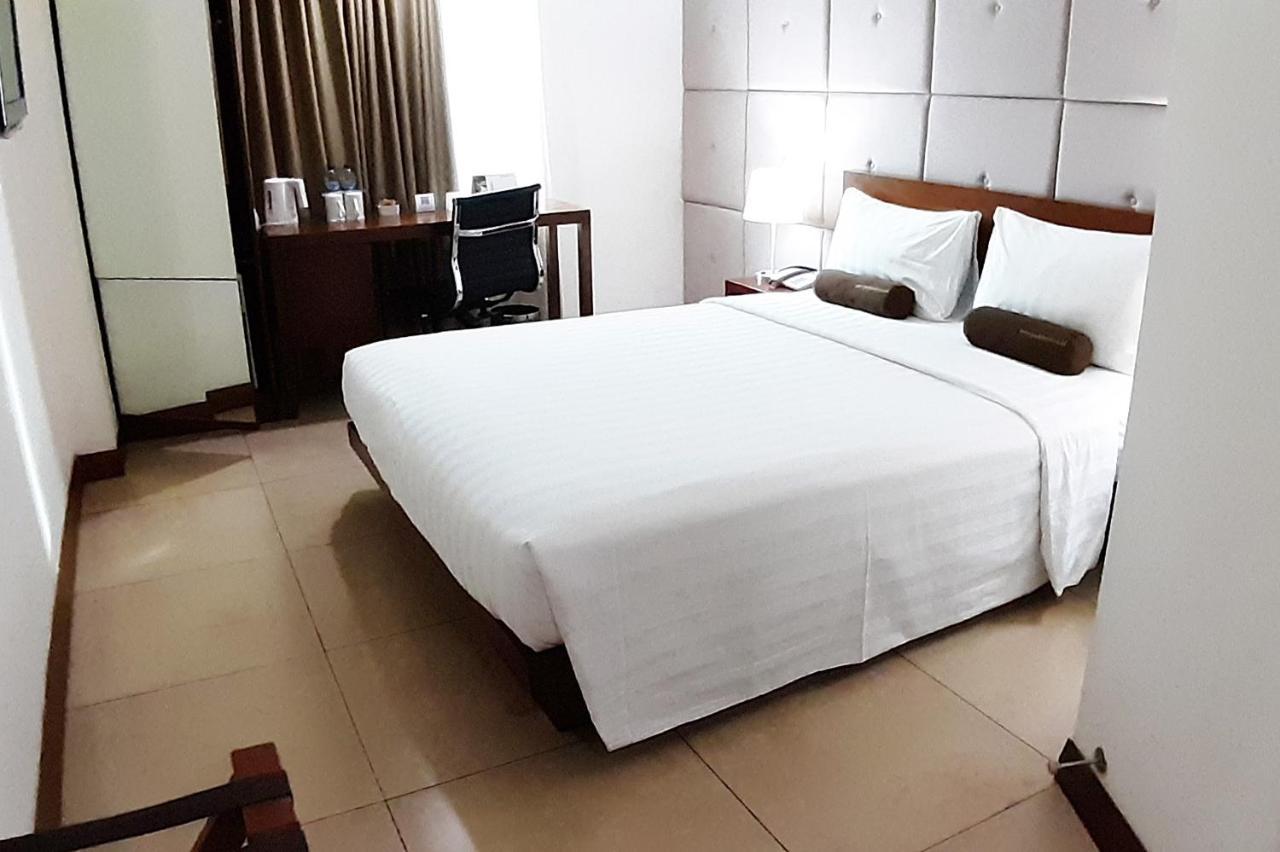 Park Hotel Cawang Dżakarta Zewnętrze zdjęcie