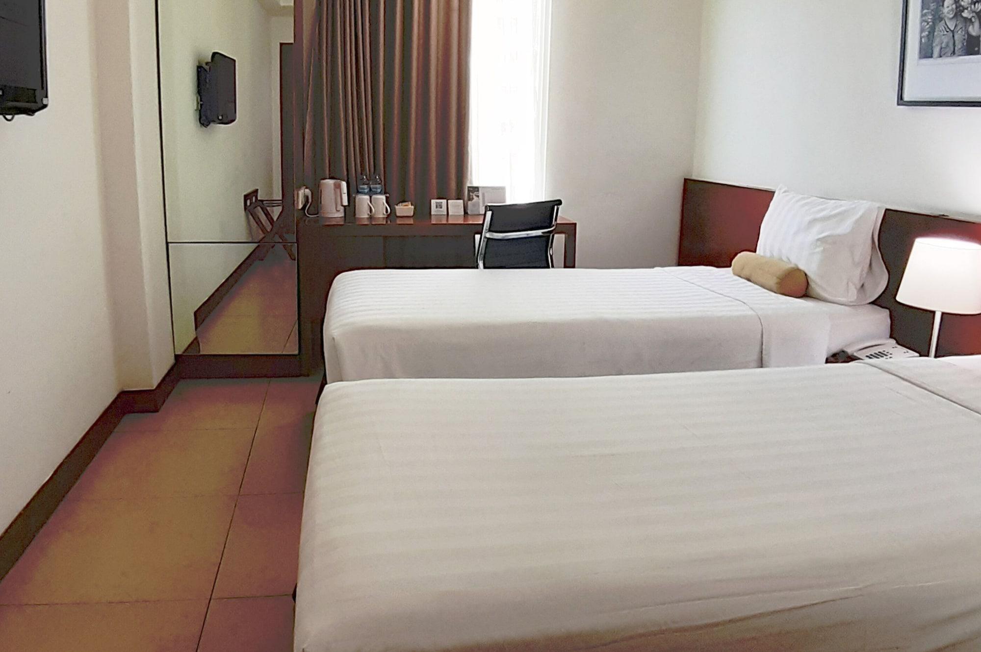 Park Hotel Cawang Dżakarta Zewnętrze zdjęcie